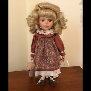 SEYMOUR MANN COLLECTOR DOLL